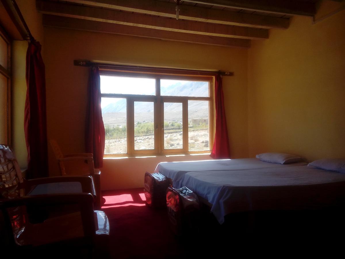 Hotel Rigyal Padam ภายนอก รูปภาพ