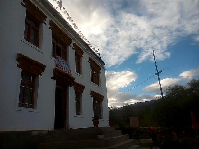 Hotel Rigyal Padam ภายนอก รูปภาพ
